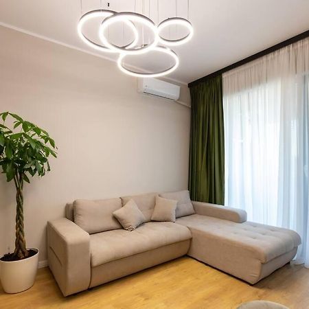 Elegant 2 Bedroom Retreat Bukarest Exterior foto